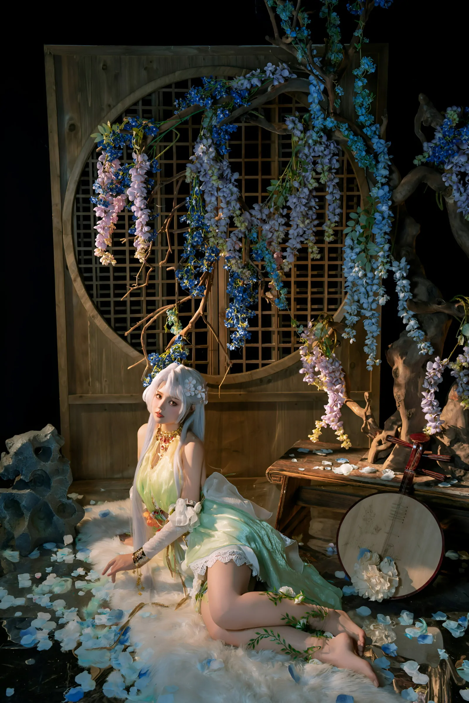 七月喵子 - 殷紫萍